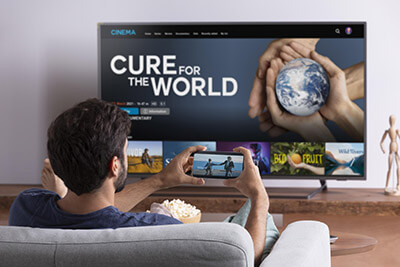 Interface fluide d’une application IPTV sur Smart TV – configuration simple